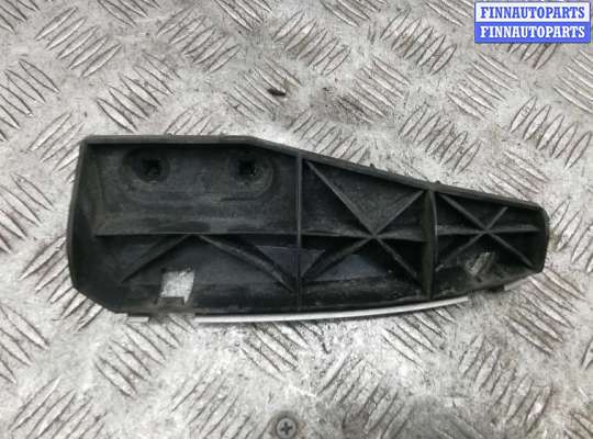 крепление бампера переднее TT624736 на TOYOTA COROLLA VERSO 2