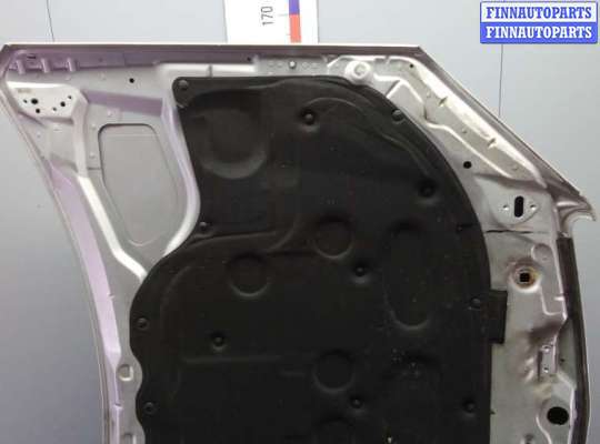 Капот на Mercedes-Benz C (W204)