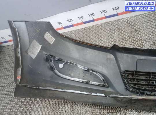 Бампер передний на Opel Astra H / Classic