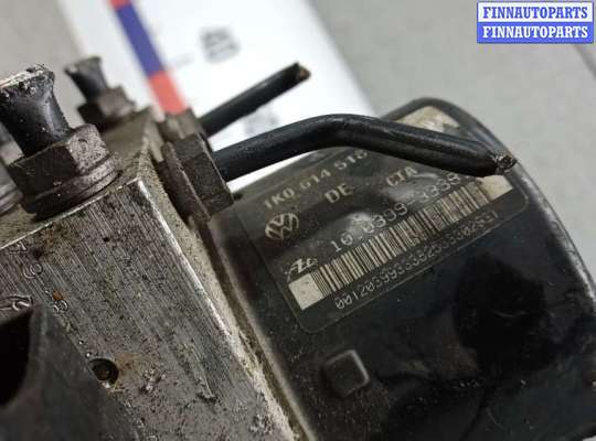Блок ABS на Volkswagen Touran I (1T)