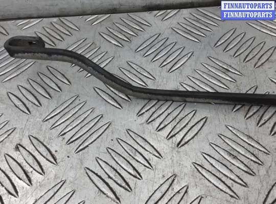 купить щеткодержатель лобового стекла на KIA CERATO 1