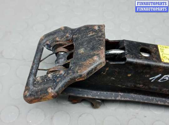 купить домкрат на VOLKSWAGEN TOUAREG 7L