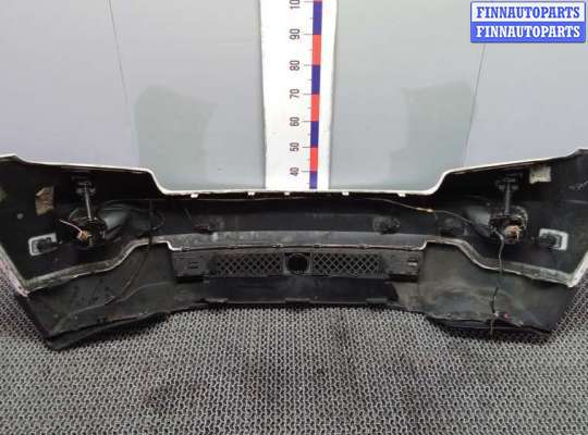 Бампер передний на Jeep Grand Cherokee IV (WK2)