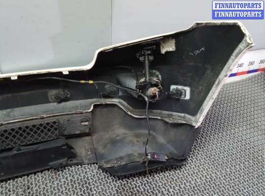 Бампер передний на Jeep Grand Cherokee IV (WK2)