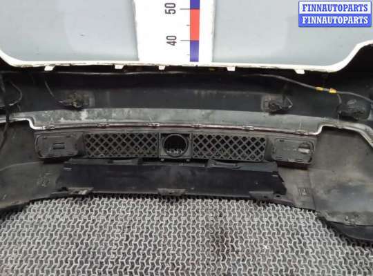 Бампер передний на Jeep Grand Cherokee IV (WK2)
