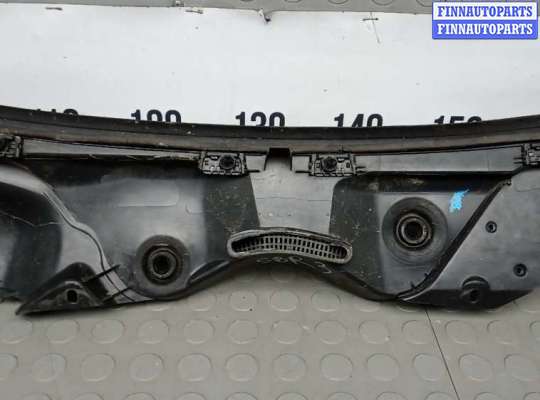 купить накладка декоративная (жабо, дождевик) на MERCEDES BENZ E-CLASS W211