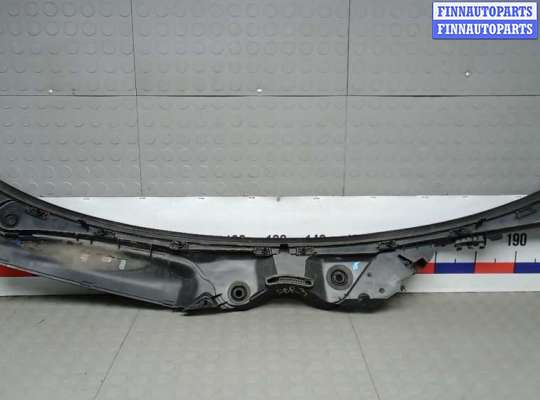 купить накладка декоративная (жабо, дождевик) на MERCEDES BENZ E-CLASS W211