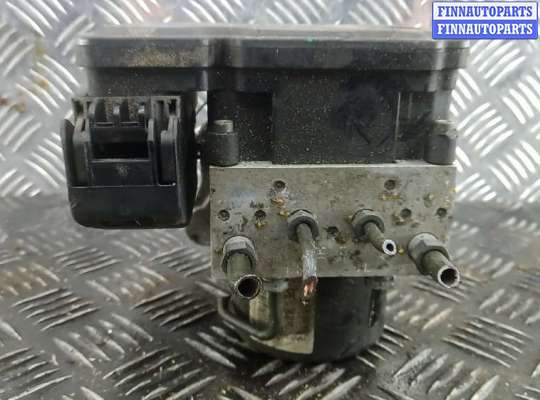 купить блок abs на MERCEDES BENZ C-CLASS W204