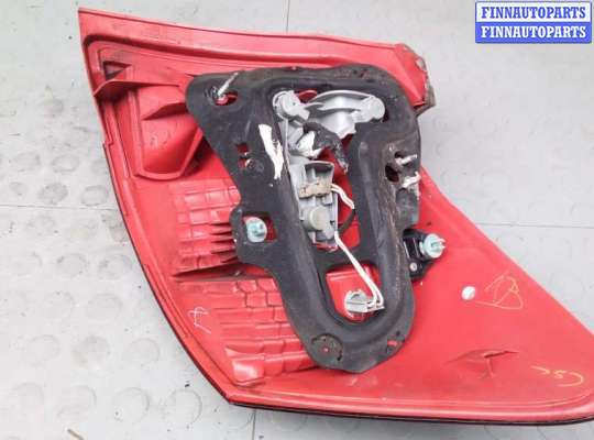 купить фонарь задний левый на TOYOTA AURIS E150