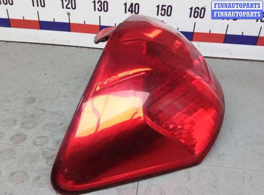 купить фонарь задний левый на TOYOTA AURIS E150