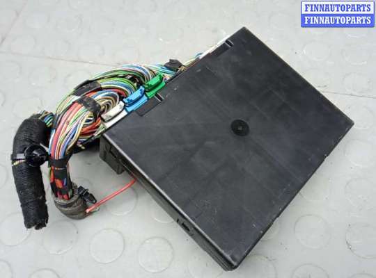 купить блок предохранителей на OPEL ZAFIRA C