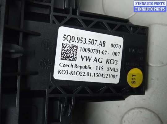 купить переключатель поворотов и дворников (стрекоза) на SKODA OCTAVIA A7