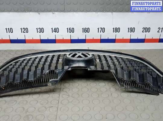 купить решетка радиатора на VOLKSWAGEN JETTA 5