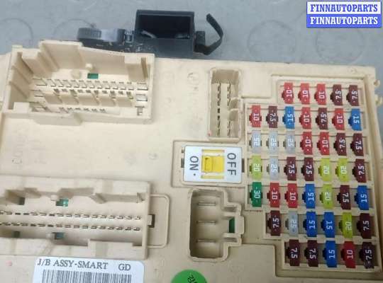 купить блок предохранителей на HYUNDAI I30 GD