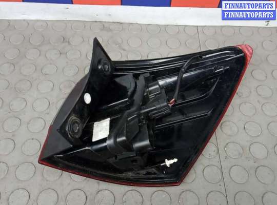 купить фонарь задний левый на NISSAN QASHQAI J10