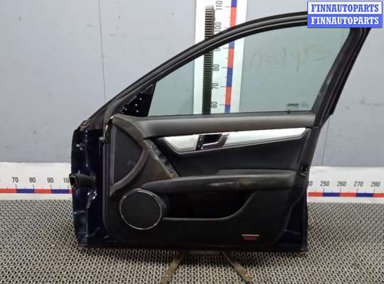 Дверь боковая на Mercedes-Benz C (W204)
