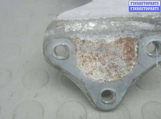 купить петля двери распашной правой на MERCEDES BENZ VITO W639