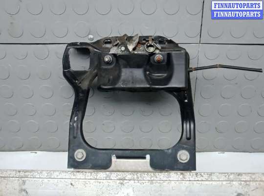 купить усилитель бампера передний (кронштейн) на PEUGEOT 208