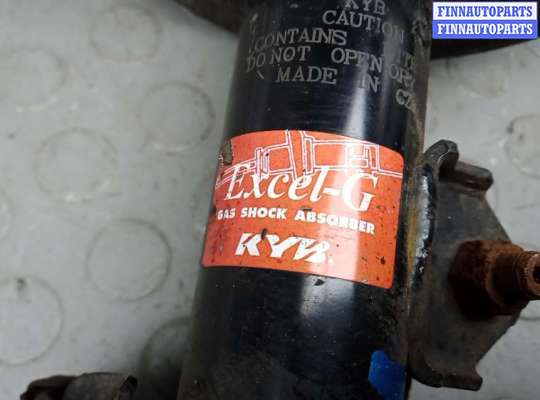 купить стойка передняя правая на TOYOTA VERSO AR2