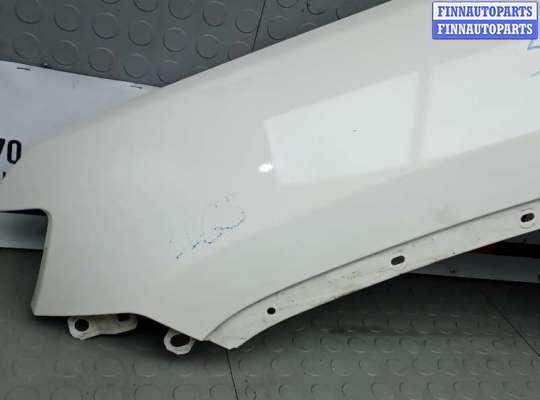 Крыло переднее на Jeep Grand Cherokee IV (WK2)