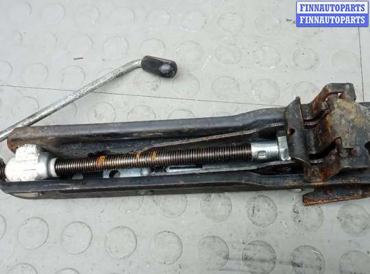 купить домкрат на VOLKSWAGEN PASSAT B6