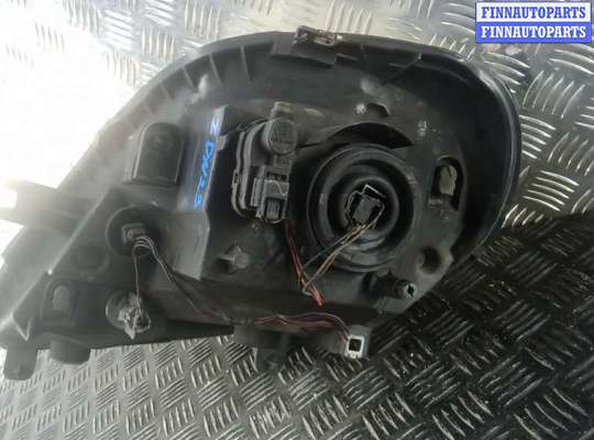 купить фара правая на OPEL VIVARO