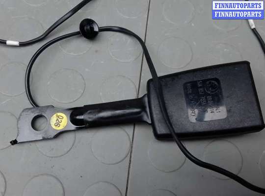 купить защелка ремня безопасности на SKODA RAPID