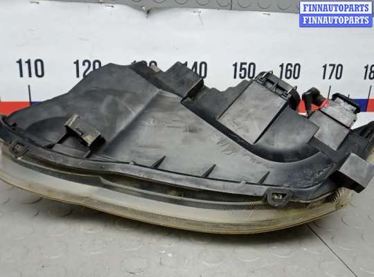 купить фара правая на TOYOTA COROLLA E12