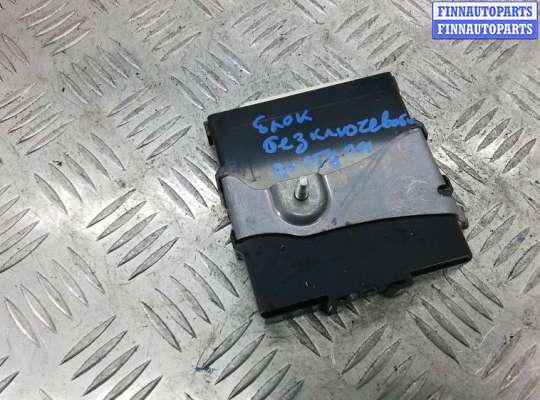 блок управления бесключевым доступом TT441890 на TOYOTA CAMRY V40