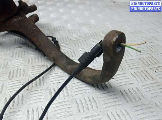 купить ступица передняя правая на MERCEDES BENZ E-CLASS W211