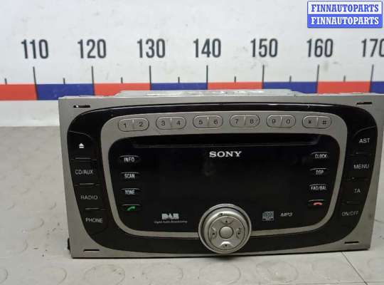 магнитола FO1920115 на FORD KUGA 1