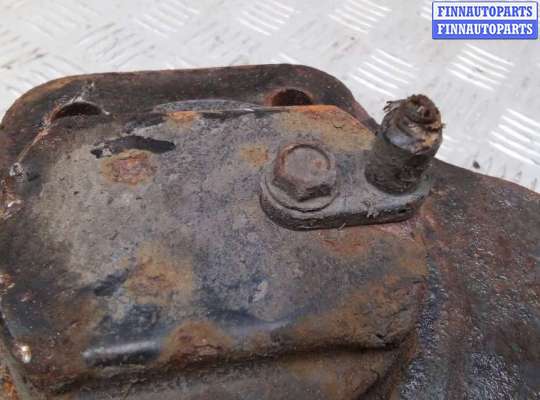 купить ступица задняя правая на NISSAN QASHQAI J11