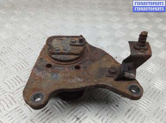 купить ступица задняя правая на NISSAN QASHQAI J11