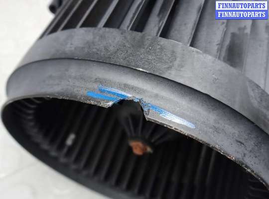 купить моторчик печки на JEEP GRAND CHEROKEE WK2