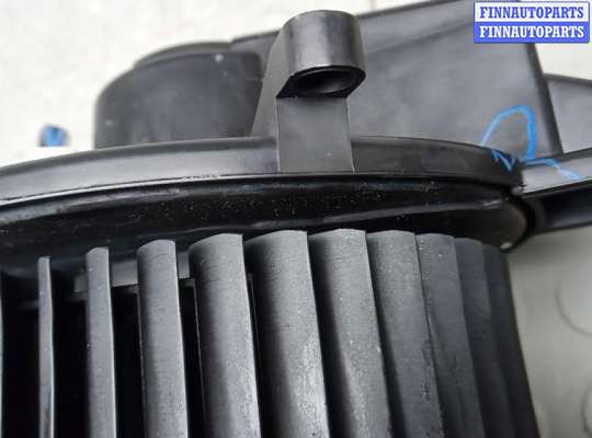 купить моторчик печки на JEEP GRAND CHEROKEE WK2