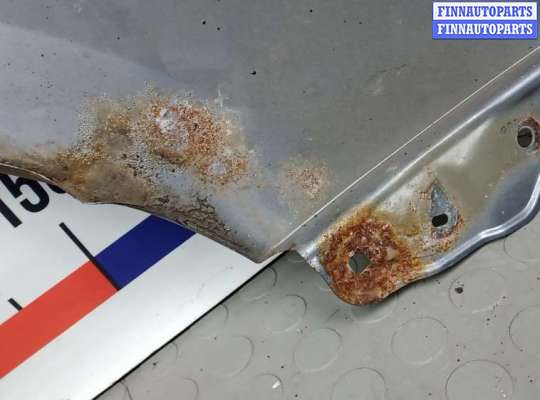 Крыло переднее