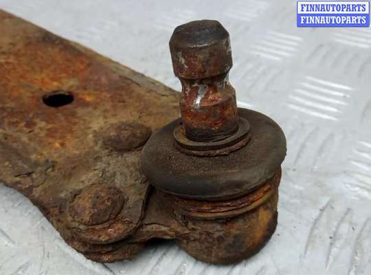 купить рычаг передний нижний правый на OPEL ZAFIRA B