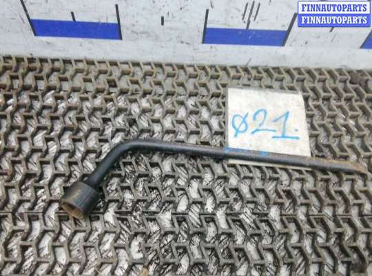 ключ колесный TT902487 на TOYOTA COROLLA E12