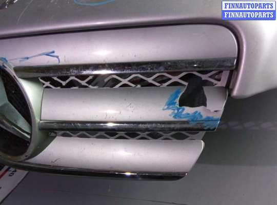 Капот на Mercedes-Benz E (W211)