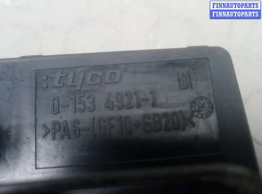 купить блок предохранителей на OPEL ASTRA H