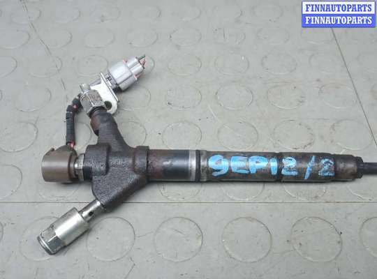 купить форсунка дизельная на TOYOTA AVENSIS T25