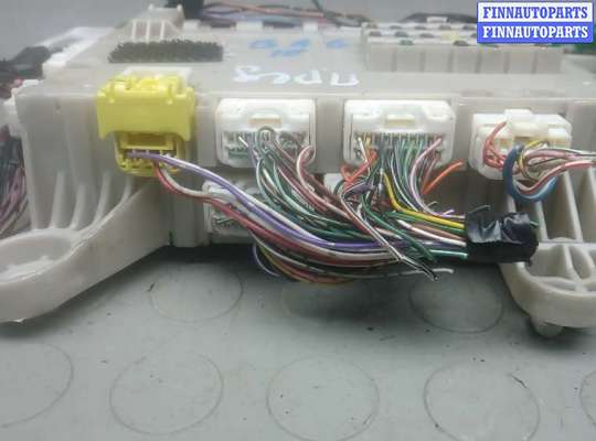 купить блок предохранителей на LEXUS LS 3