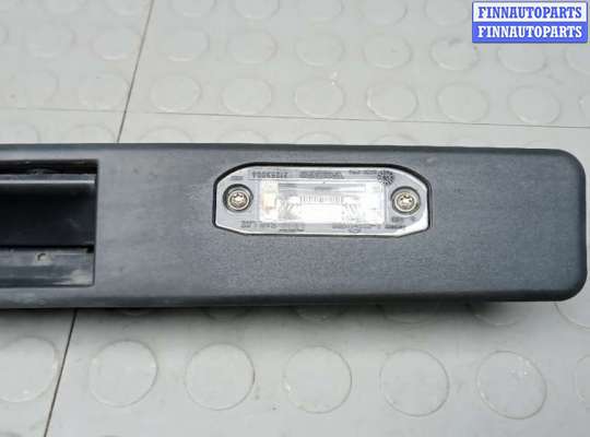 Планка подсветки номера на Volvo XC70 II