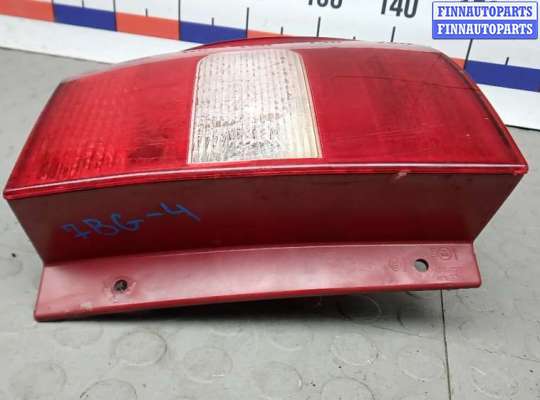 купить фонарь задний правый на SKODA YETI 1
