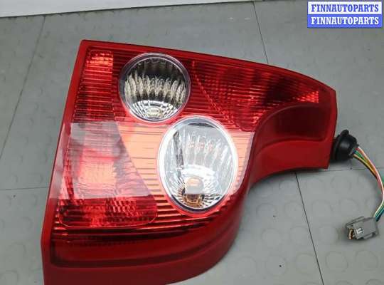 Купить фонарь задний правый на VOLVO XC90 1 фонарь задний правый VL548295 на VOLVO XC90 1