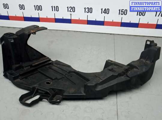 Купить крепление фары левой на RENAULT MEGANE 3 крепление фары левой RN1552660 на RENAULT MEGANE 3