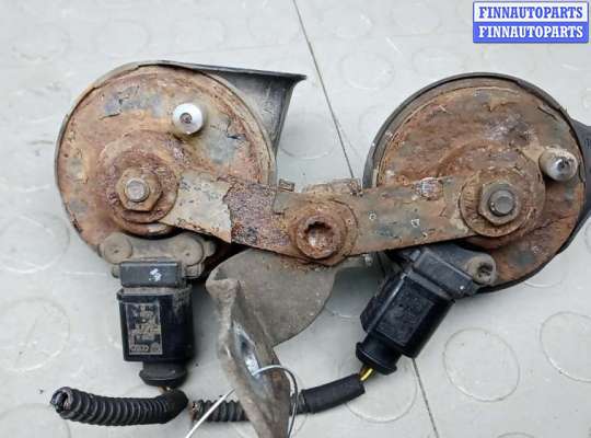 Сигнал (клаксон) на Skoda Rapid (NH)