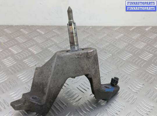 купить кронштейн кпп опорный на NISSAN QASHQAI J11