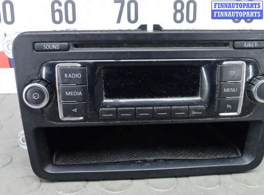 магнитола VG2391638 на VOLKSWAGEN TOURAN (1T3)