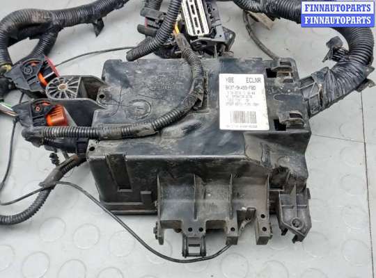 купить блок предохранителей на FORD TRANSIT 8